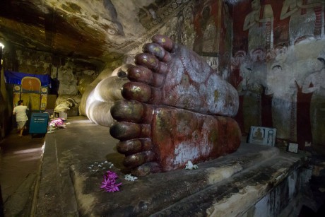 Poslední buddha ve své stísněné jeskyni.