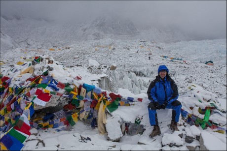 Everest Base Camp - kolem 5.400 m n. m.